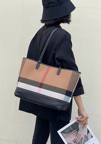 Louisa Canvas Leather Tote Black