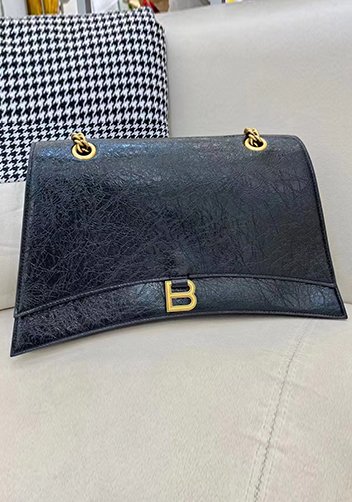 Bonnie Crush Leather Large Chain Shoulder Bag Black Gold