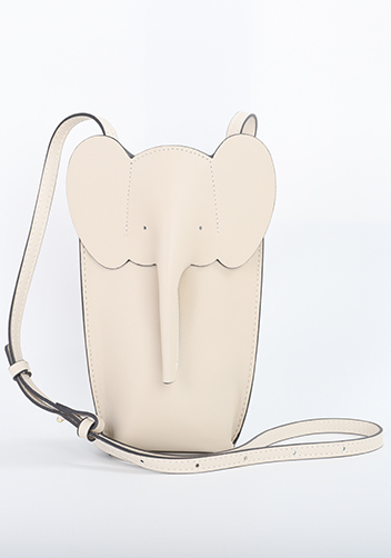 THE ELEPHANT POCKET SHOULDER LEATHER BAG CREAM