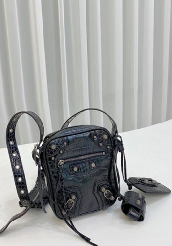 The Route 66 Vegan Croc Leather Vertical Messenger Bag Black