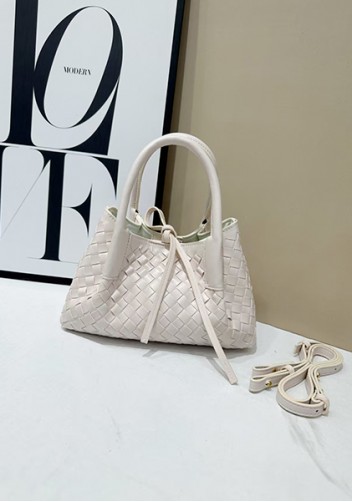 Mia Gallery Woven Vegan Leather Small Shoulder Bag Cream