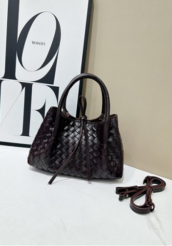 Mia Gallery Woven Vegan Leather Small Shoulder Bag Choco