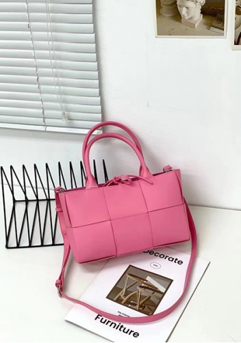 Mia Woven Leather 6 Squares Mini Tote Pink