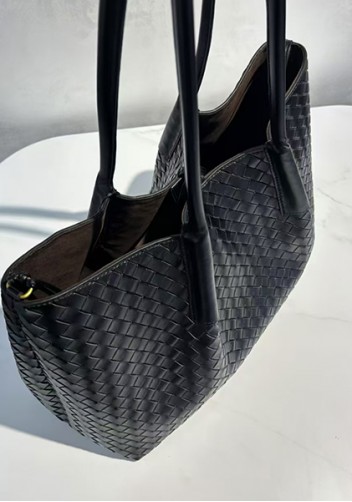 Mia Gallery Woven Leather Shoulder Large Bag Black