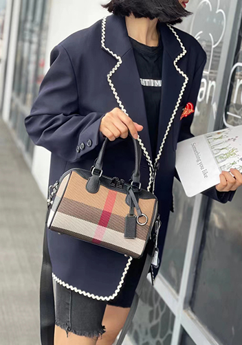 Darling Canvas Leather Boston Bag Black