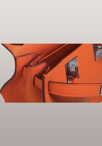 Birgit Calf Leather Shoulder Bag Orange